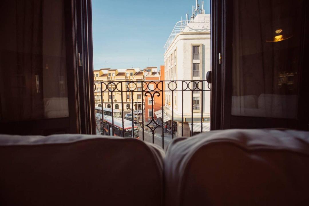 Appartement Duplex With Terrace- 5bd 3bth- Center